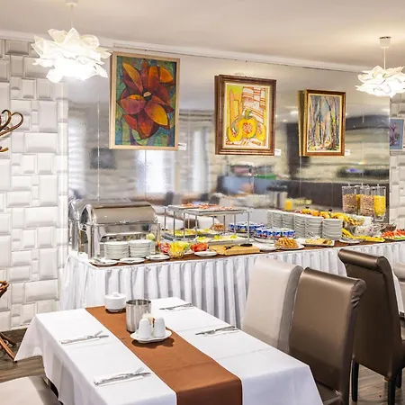 Hotel Central 4*
