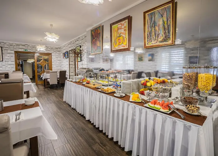 Hotel Central 호텔 Nyíregyháza