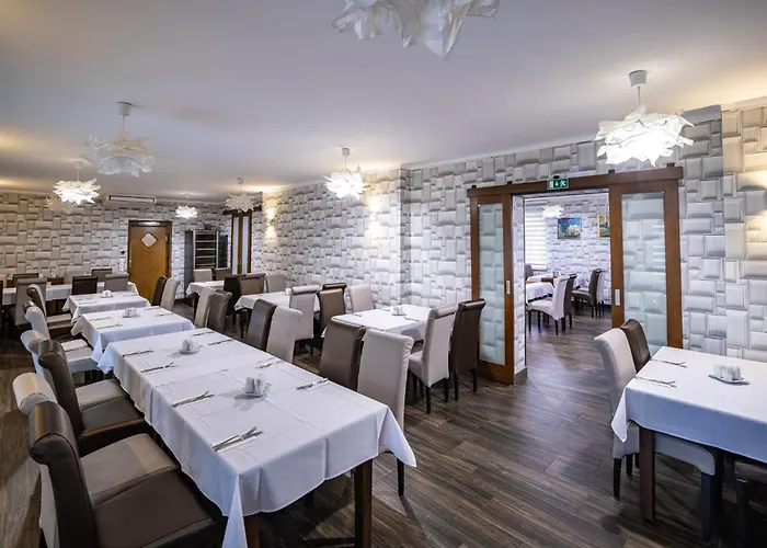 Hotel Central 호텔