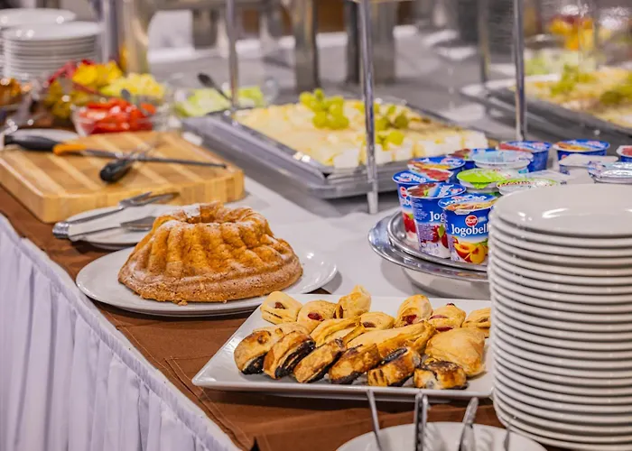 Hotel Central 호텔 Nyíregyháza