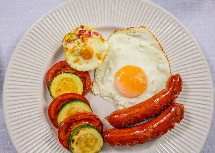 Hotel Central 4* Mestecǎneşti