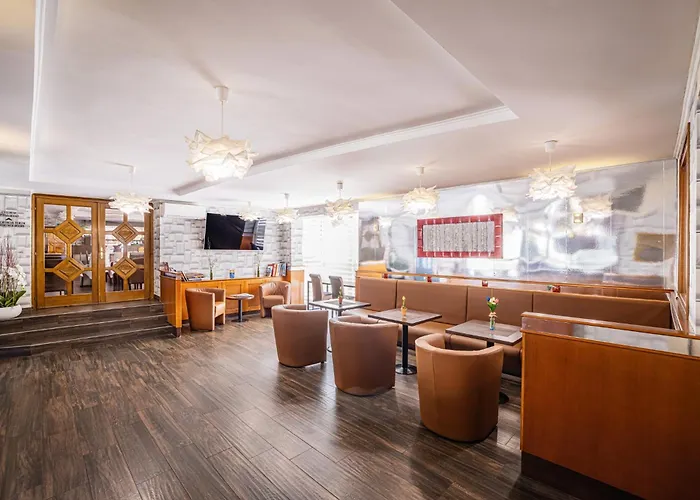 호텔 Hotel Central 4*