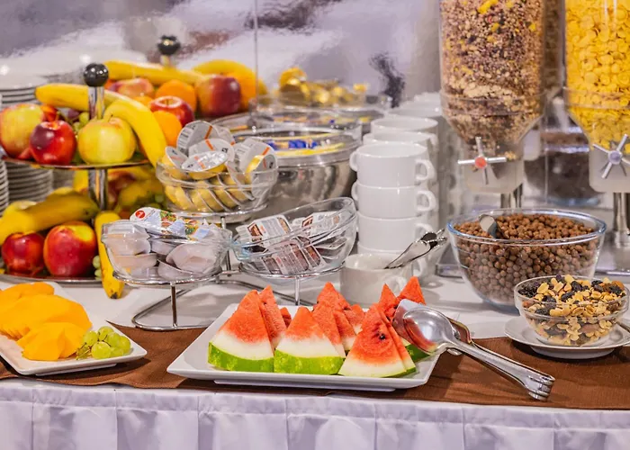 Hotel Hotel Central Mestecǎneşti