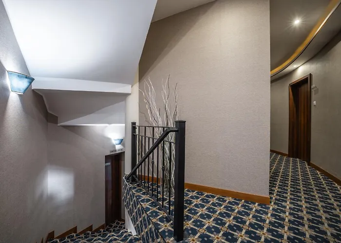 Hotel Central Mestecǎneşti
