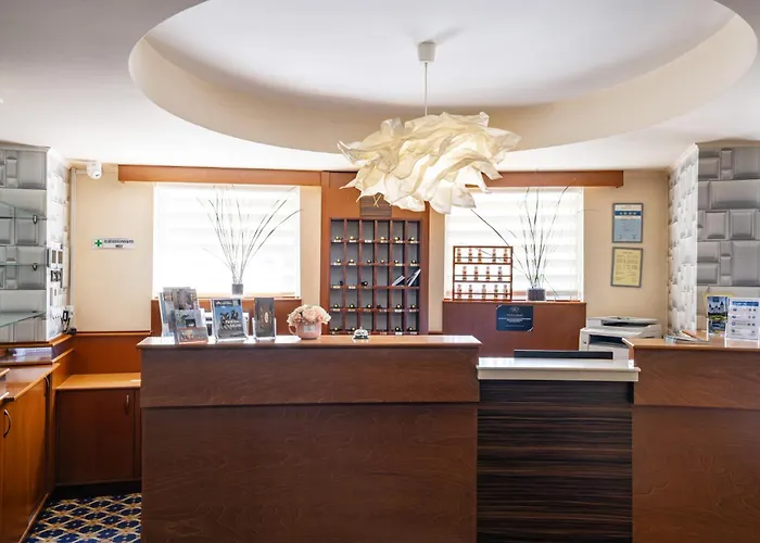 Hotel Central 호텔 Nyíregyháza