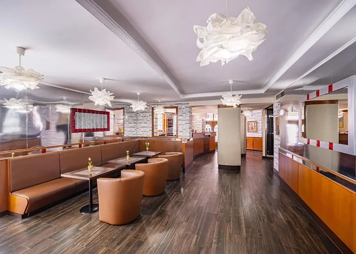 호텔 Hotel Central Nyíregyháza