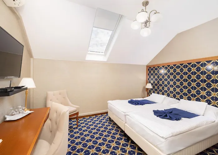 Hotel Central 호텔