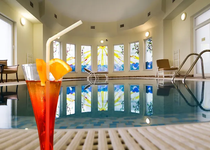 호텔 Hotel Central 4*